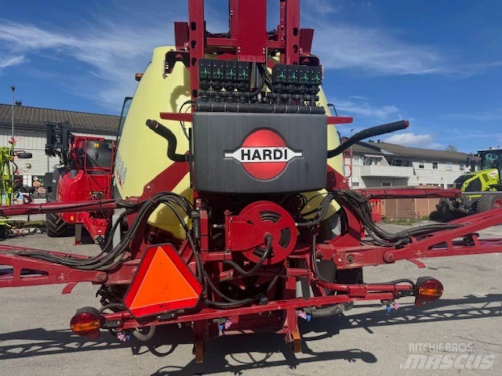 Hardi Mega 1500 マウント型噴霧器