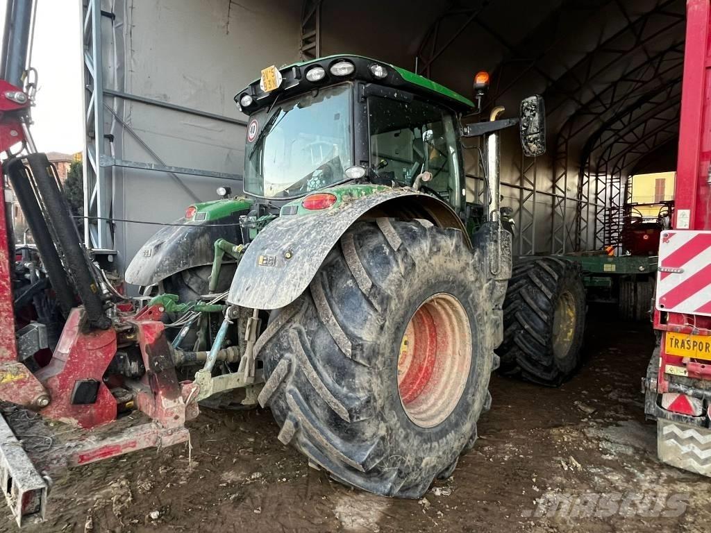 John Deere 6145 R トラクター