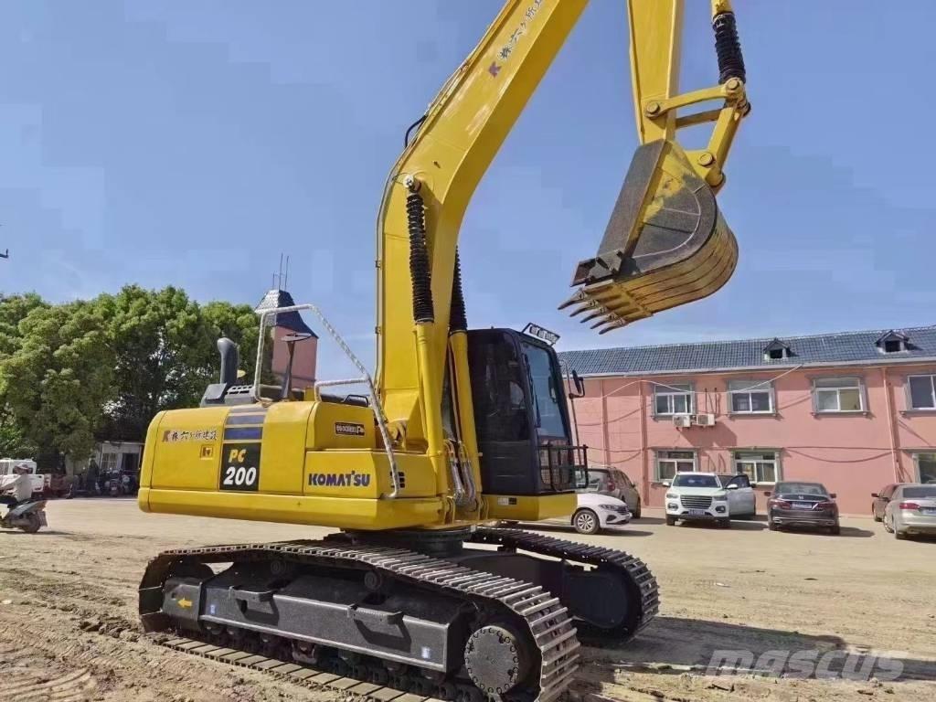 Komatsu PC 200-8 大型油圧ショベル12t以上（パワーショベル・ユンボ）