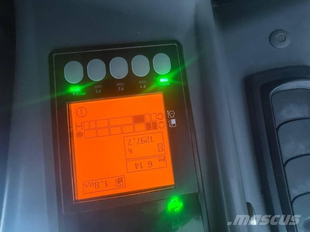 Yanmar Vio 50 ミニ油圧ショベル 7t以下（ミニユンボ・ミニディガー）