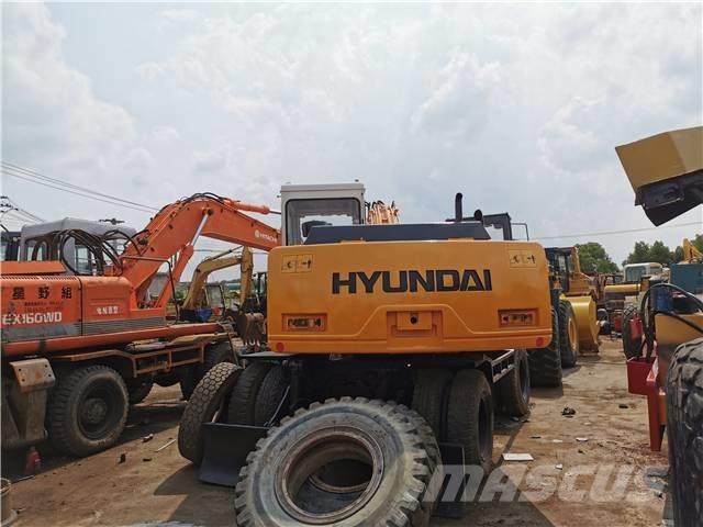 Hyundai R130WD 大型油圧ショベル12t以上（パワーショベル・ユンボ）