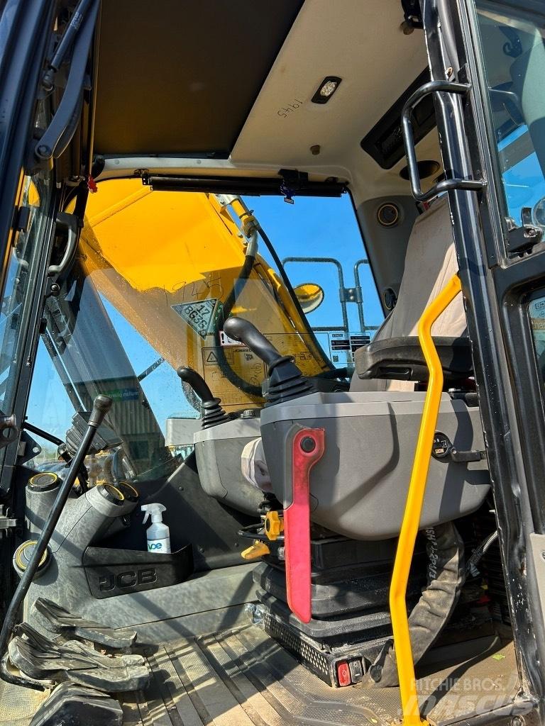 JCB 220X L 大型油圧ショベル12t以上（パワーショベル・ユンボ）