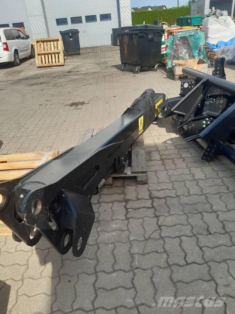 Komatsu 901.6 ハーベスタ
