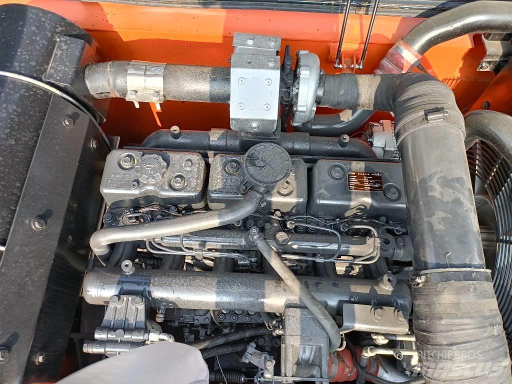 Doosan DX300-9 大型油圧ショベル12t以上（パワーショベル・ユンボ）