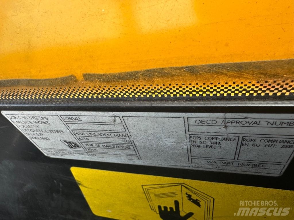JCB 520-40 テレスコーピックハンドラー