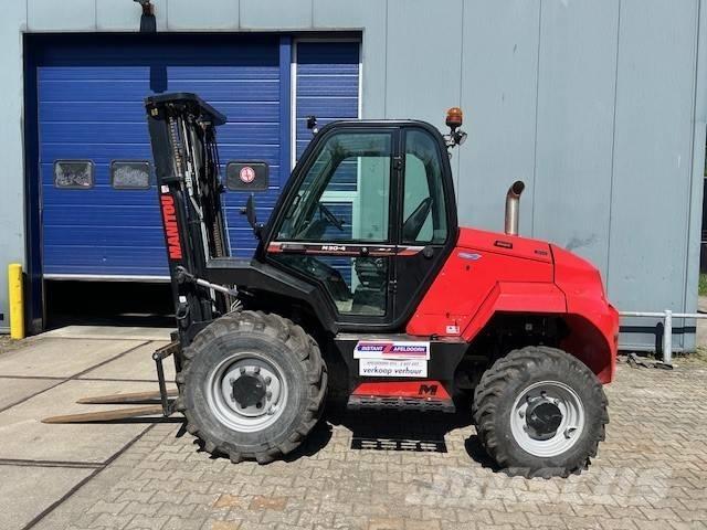 Manitou M 30.4 ラフターテレントラック