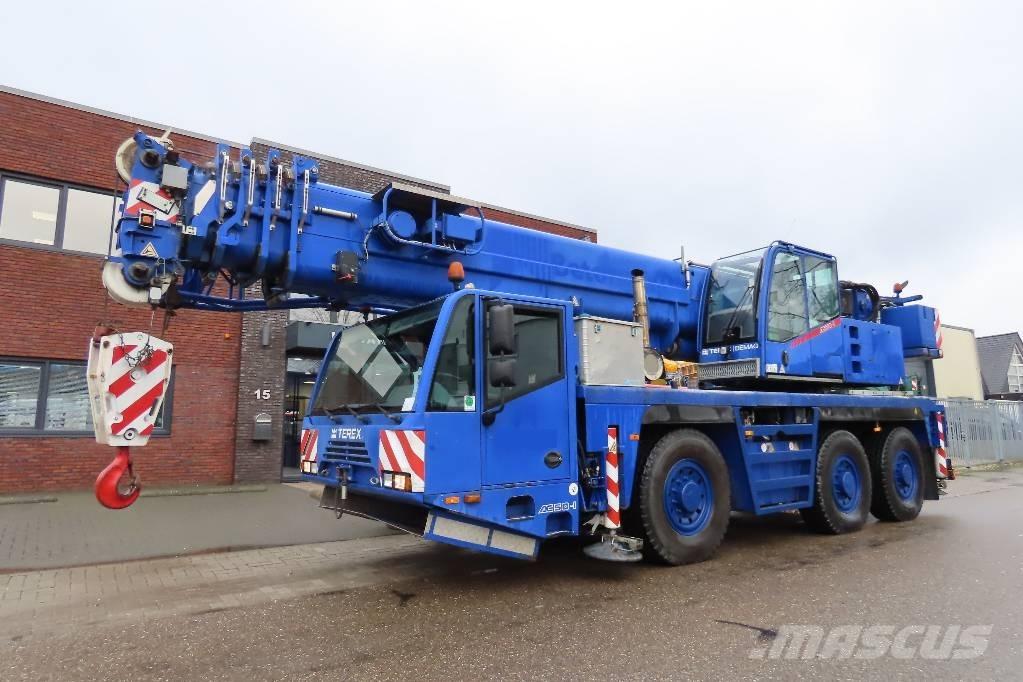 Terex Demag AC 50-1 オールテレーンクレーン