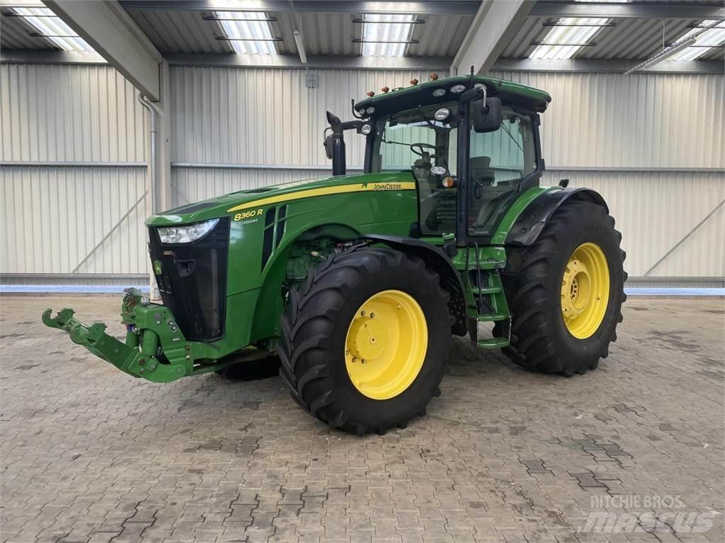 John Deere 8360R トラクター
