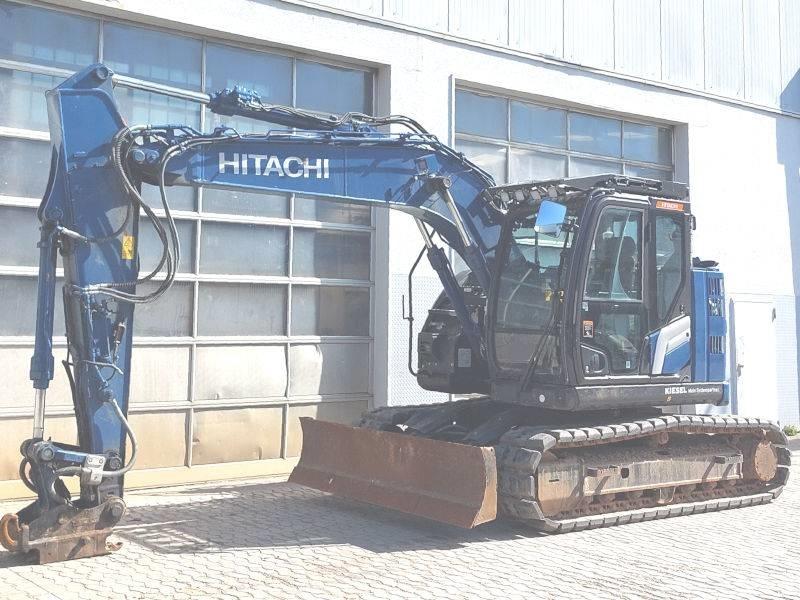 Hitachi ZX 135 US-7 大型油圧ショベル12t以上（パワーショベル・ユンボ）
