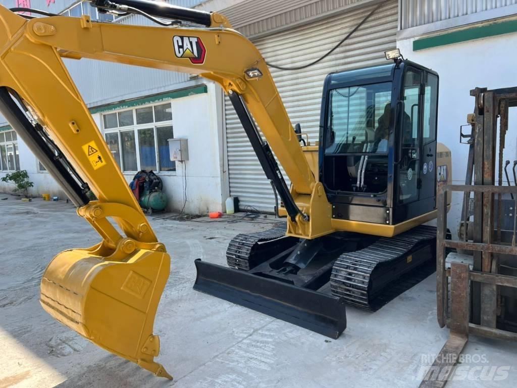 CAT 305.5 大型油圧ショベル12t以上（パワーショベル・ユンボ）