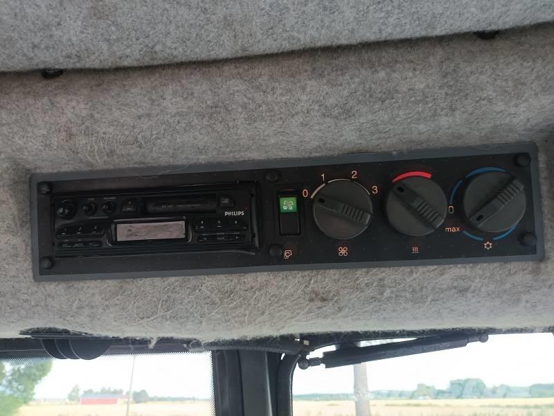 Valmet 8100 トラクター