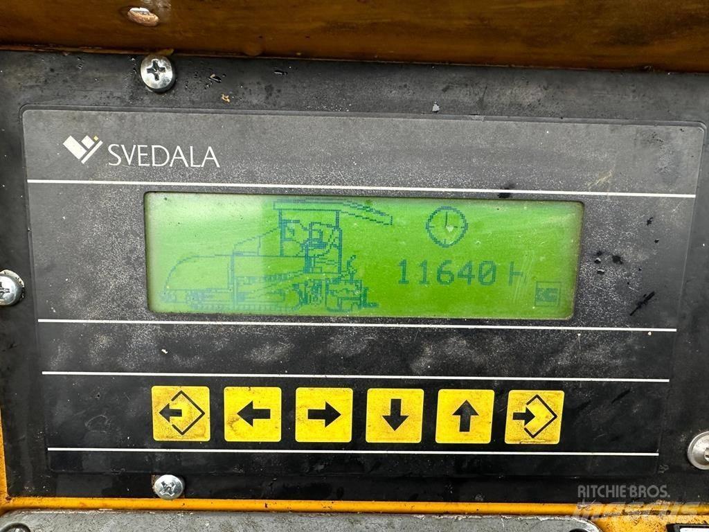 Demag DF 135 C アスファルトフィニッシャ