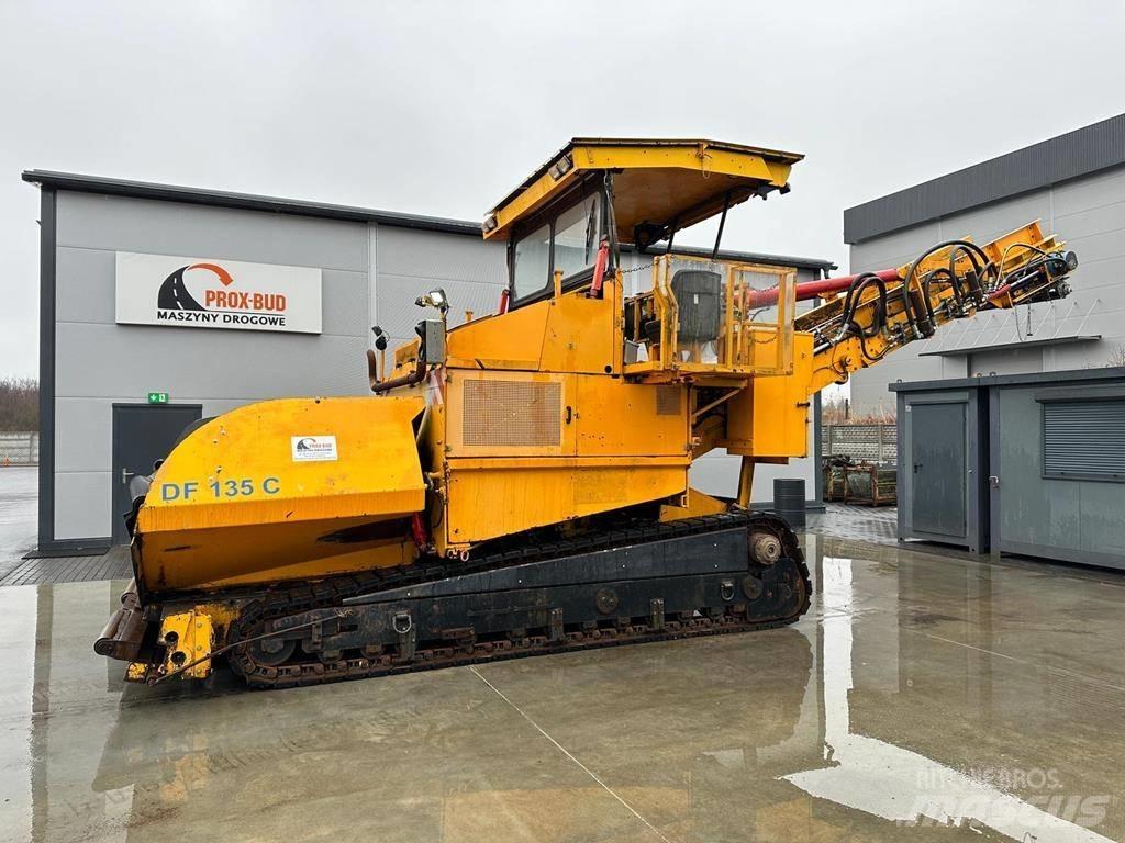 Demag DF 135 C アスファルトフィニッシャ