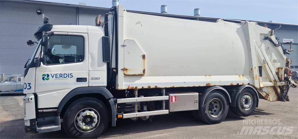 Volvo FM 330 塵芥車、パッカー車