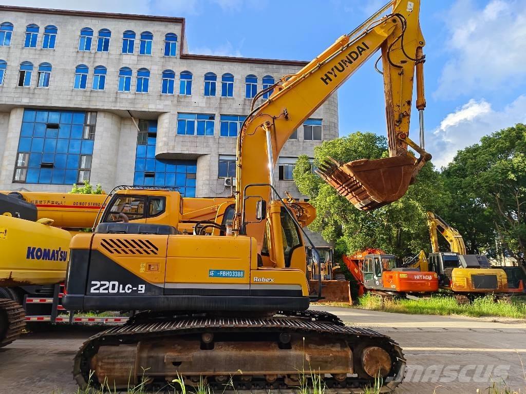 Hyundai R 220LC-9S 大型油圧ショベル12t以上（パワーショベル・ユンボ）