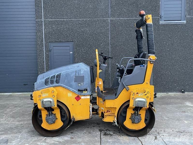 Hamm HD 12 VV タンデムローラ