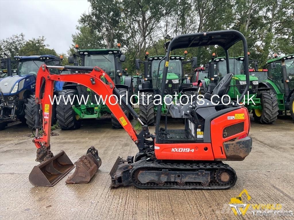 Kubota KX 019-4 ミニ油圧ショベル 7t以下（ミニユンボ・ミニディガー）