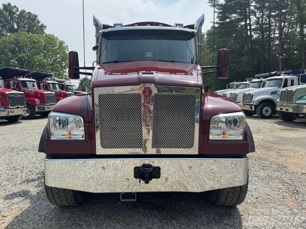 Kenworth T 880 ダンプ