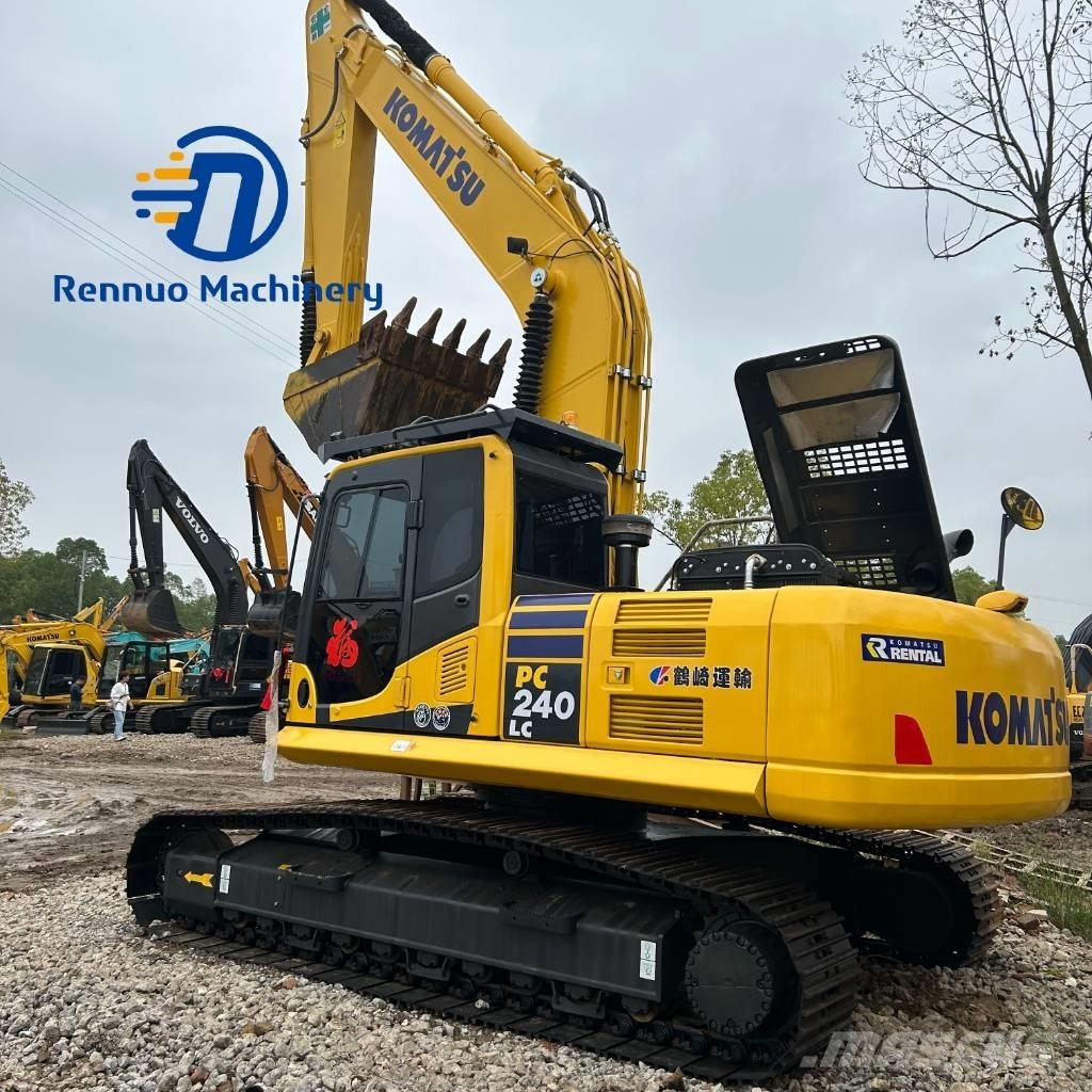 Komatsu PC 240 LC 大型油圧ショベル12t以上（パワーショベル・ユンボ）
