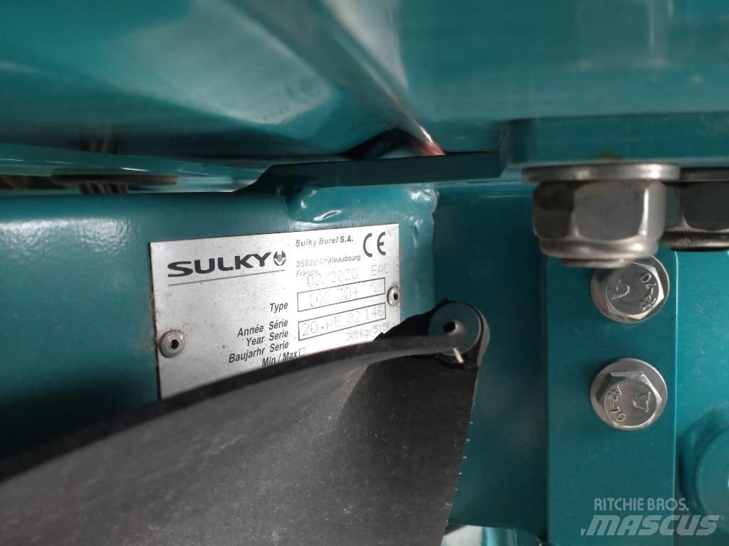 Sulky DX 30+ ミネラル散布機
