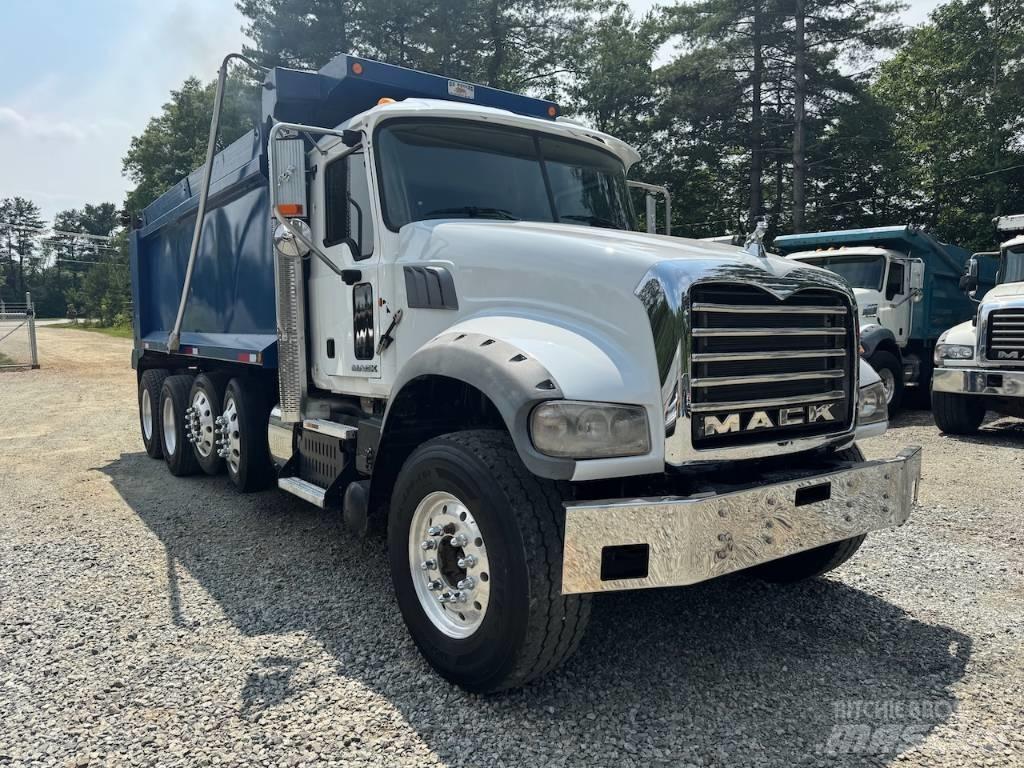 Mack Granite GU 713 ダンプ