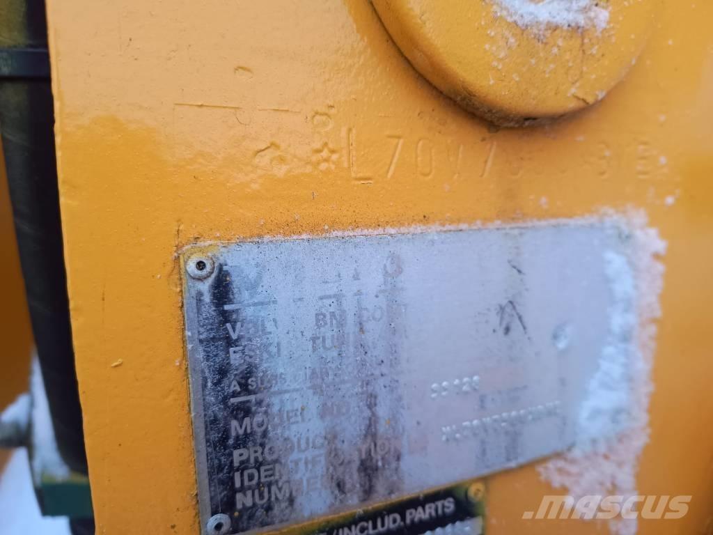 Volvo L70 ホイールローダー・タイヤショベル