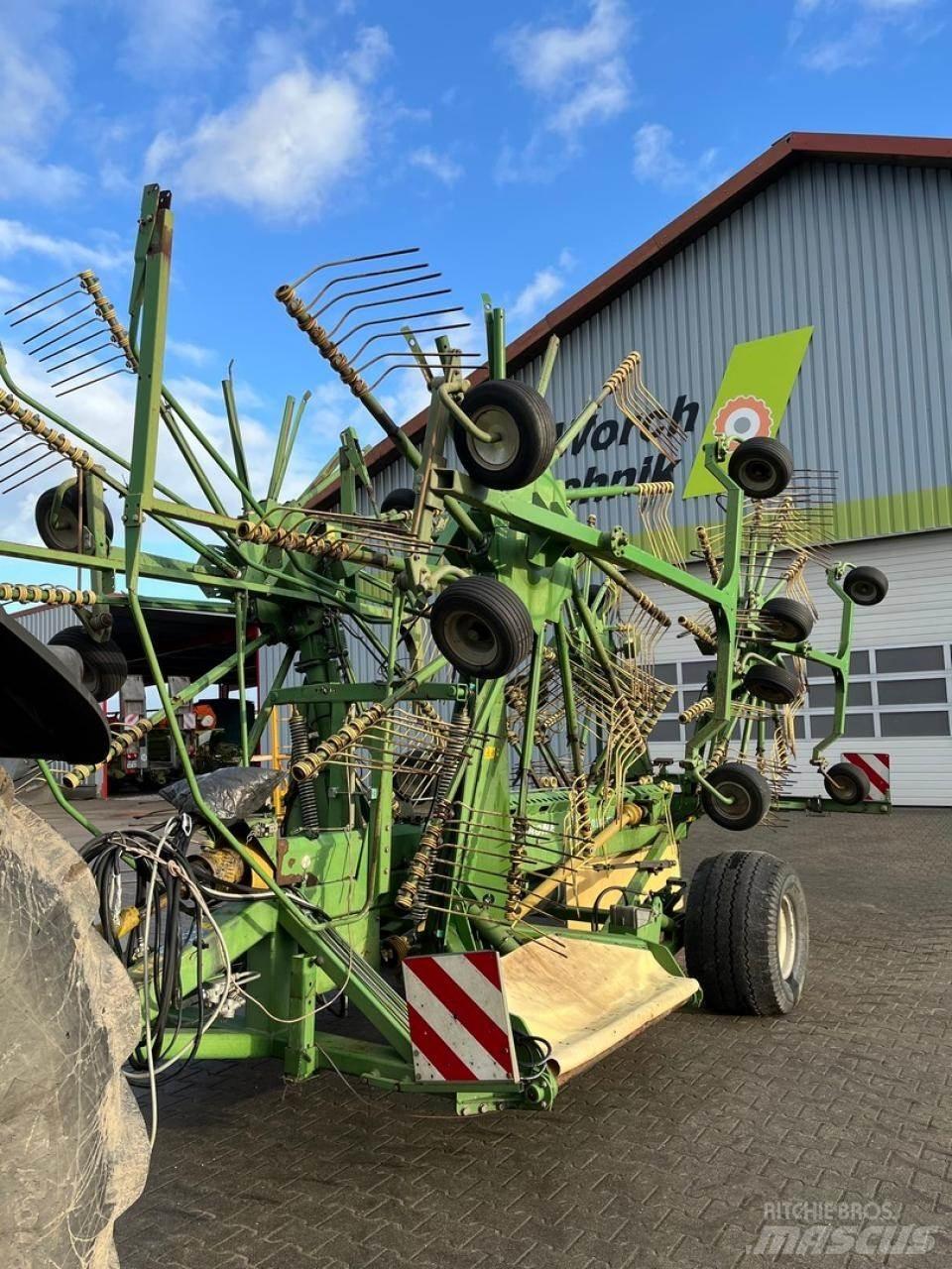 Krone Swadro 1250 ウィンドローア/レーキ