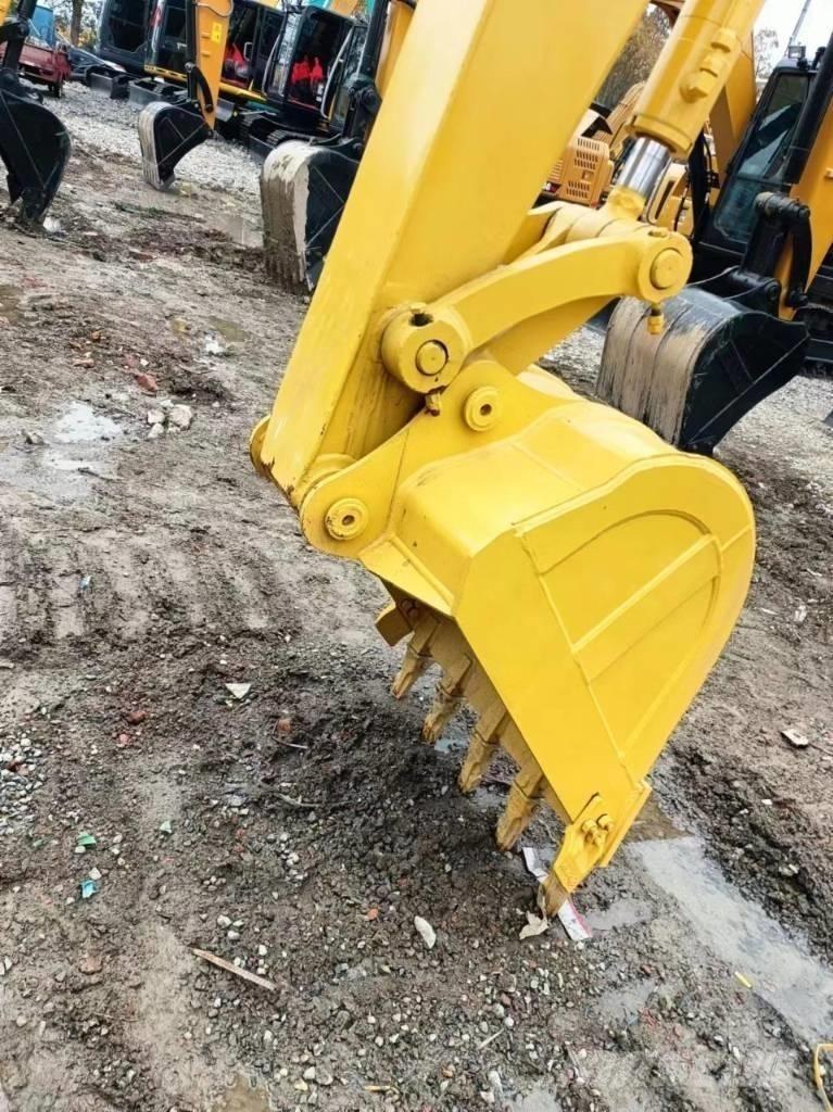 Komatsu PC 70-8 大型油圧ショベル12t以上（パワーショベル・ユンボ）