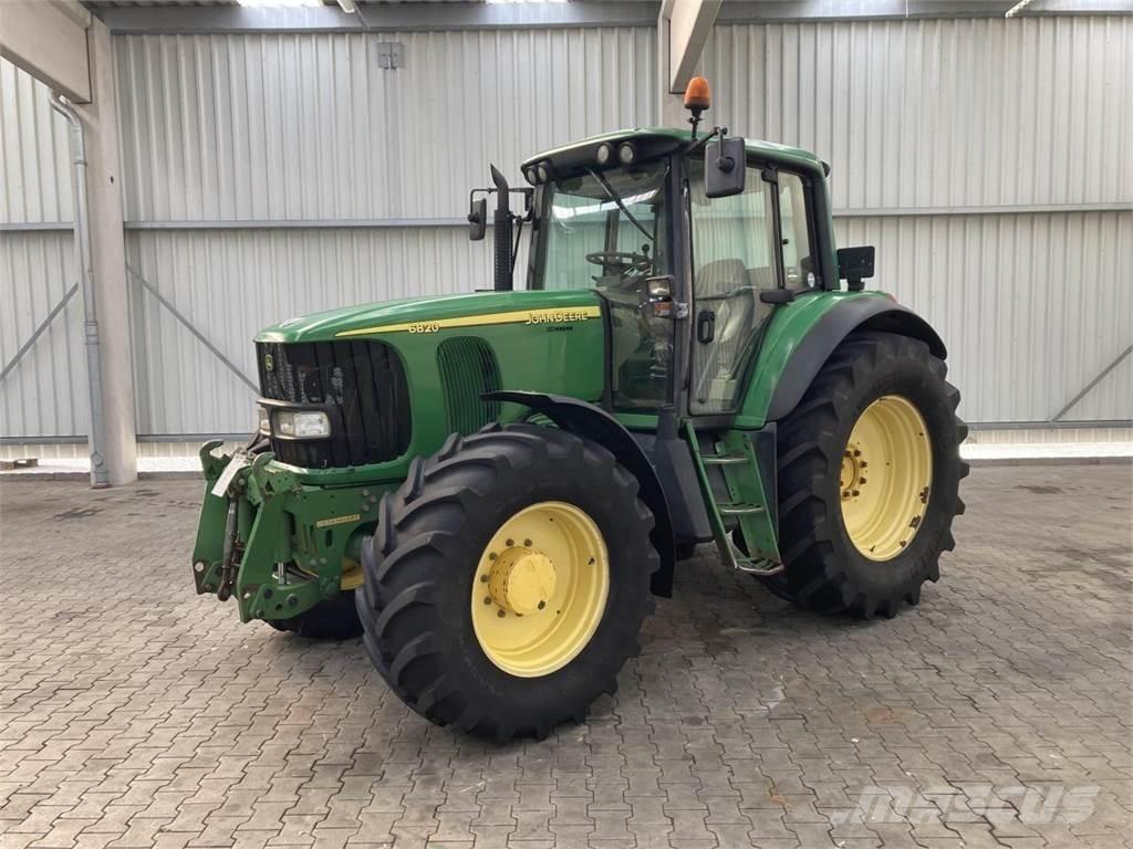 John Deere 6820 トラクター