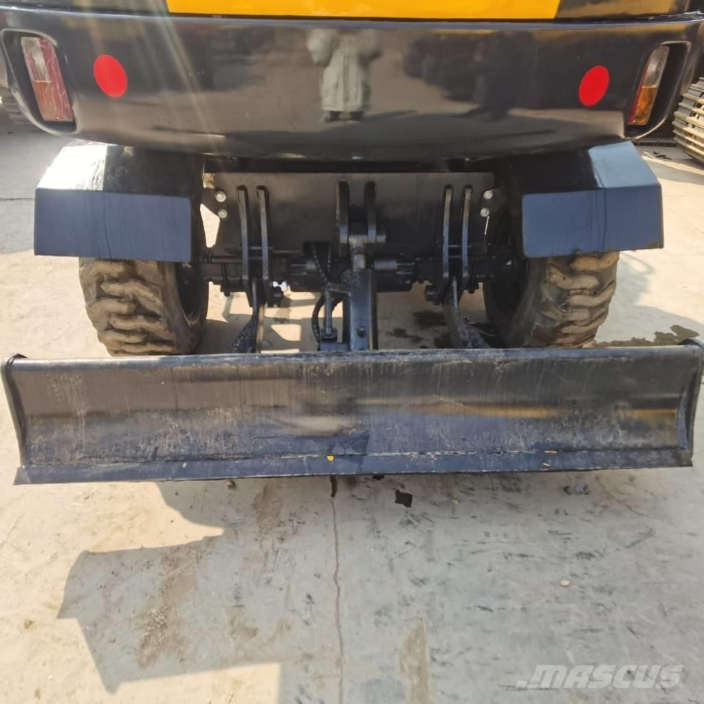 Hyundai R60W-9 ホイール式油圧ショベル（パワーショベル・ユンボ・バックホー）