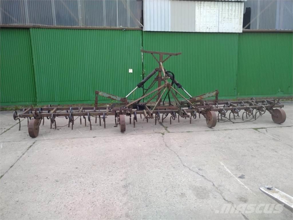 Agrostroj KON 800 カルチベーター