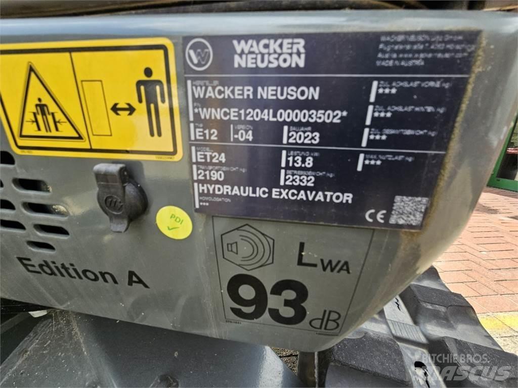 Wacker ET 24 ミニ油圧ショベル 7t以下（ミニユンボ・ミニディガー）