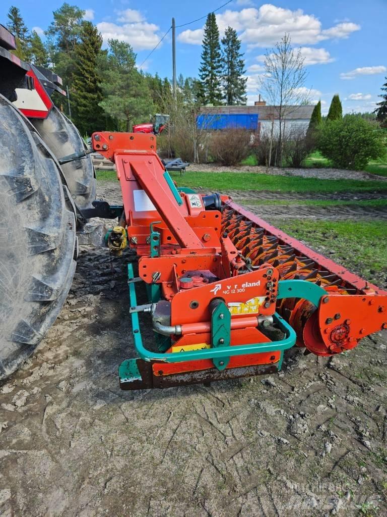 Kverneland NG 300 S4 パワーハローとロータリーハロー