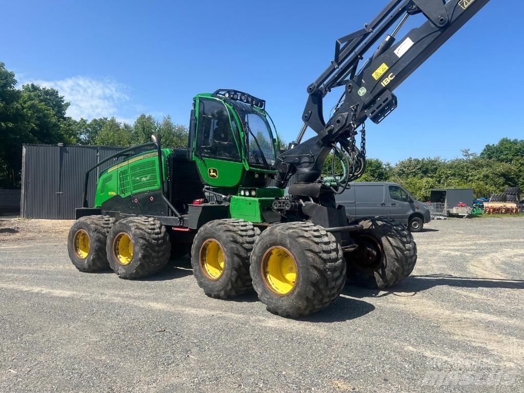 John Deere 1270 G ハーベスター