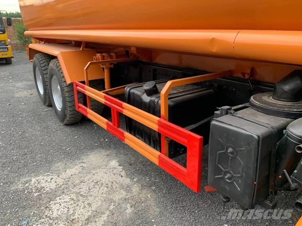 Shacman F3000 6X4 給水車