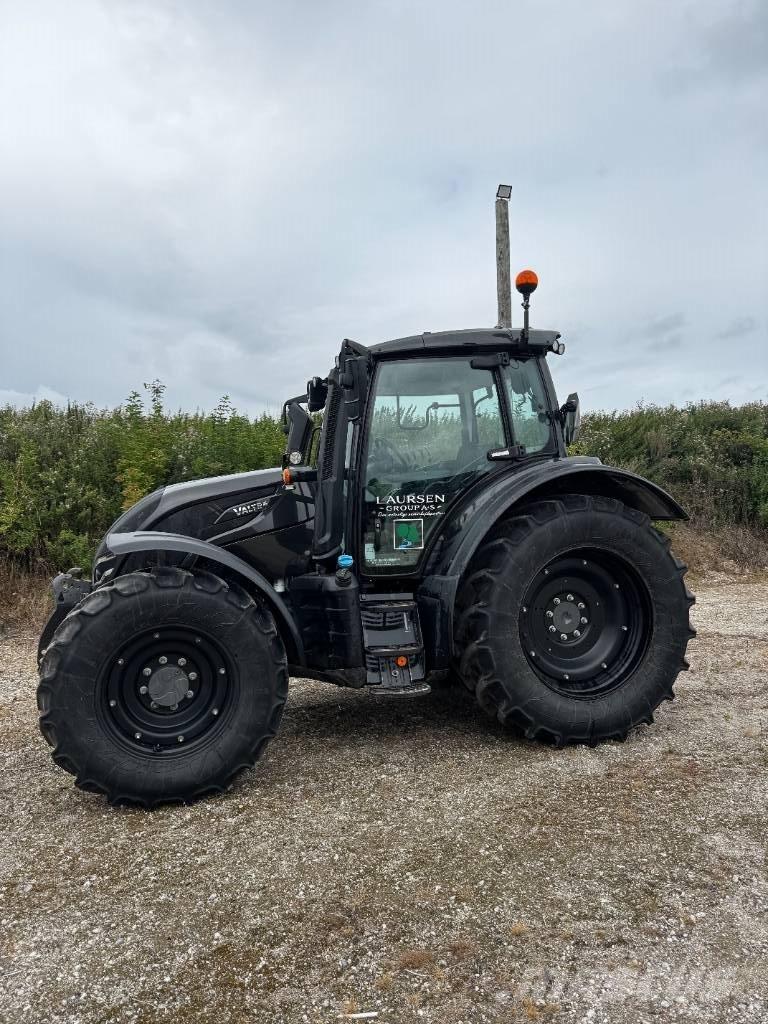 Valtra N 175 A トラクター
