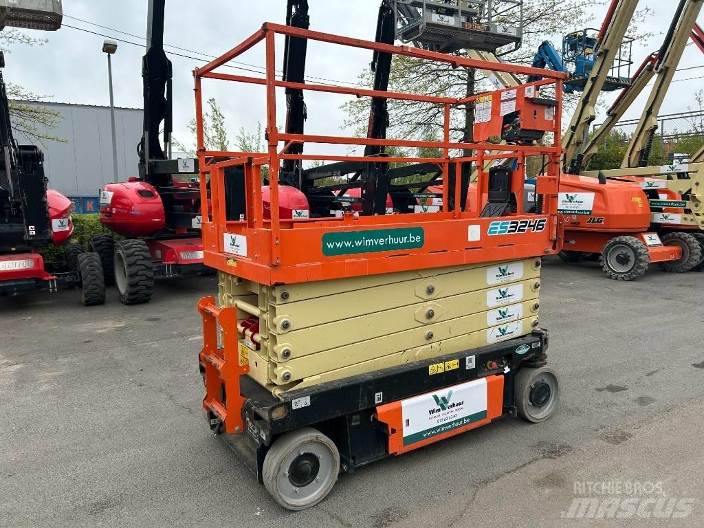 JLG 3246 ES シザースリフト