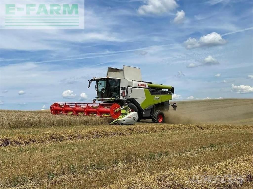 CLAAS trion 730 コンバイン