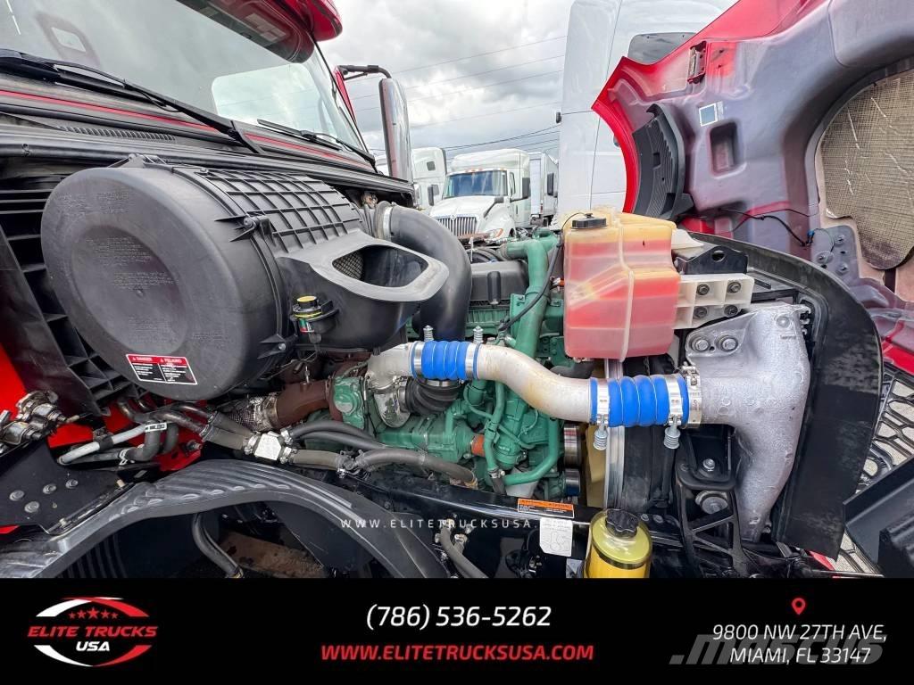 Volvo Commercial VNL 中古トラクターヘッド | トレーラーヘッド
