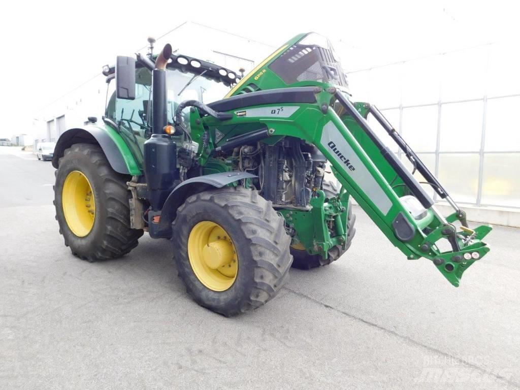 John Deere 6215 R トラクター