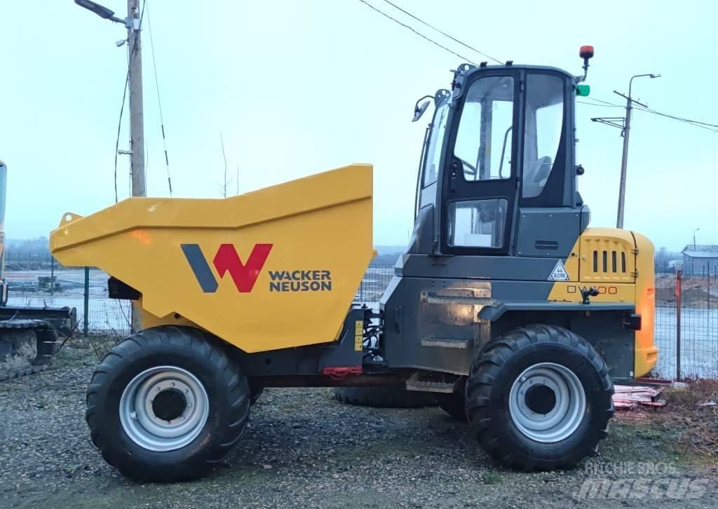 Wacker Neuson DW 100 サイト　ダンプ