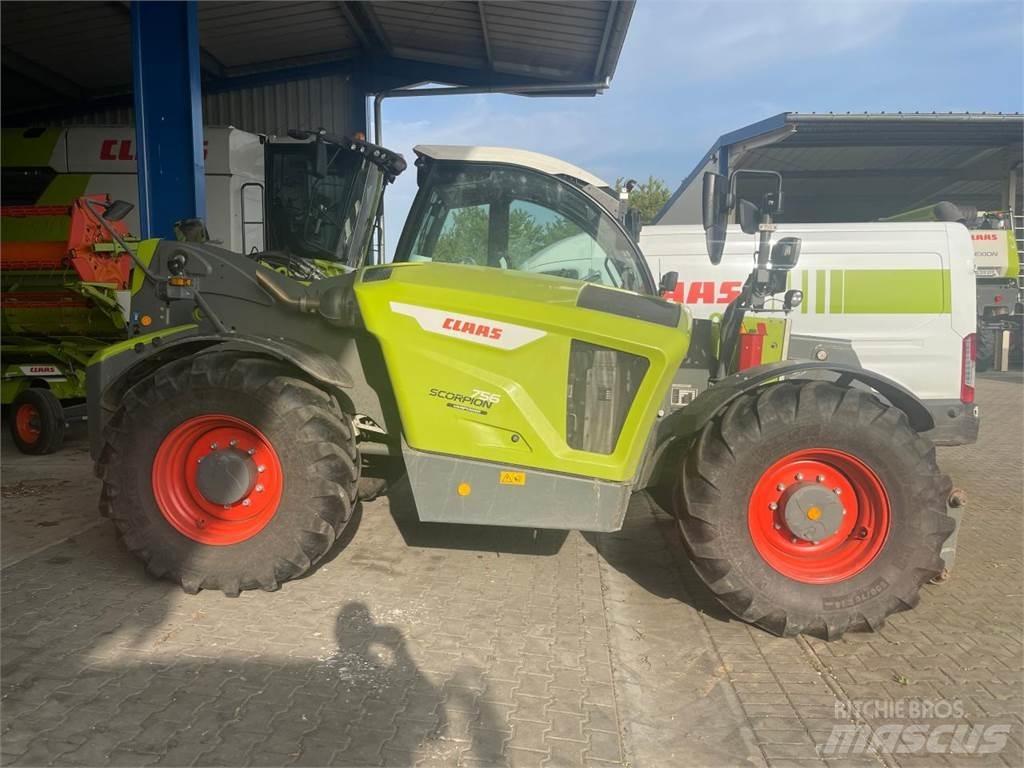 CLAAS Scorpion 756 農業用テレハンドラー