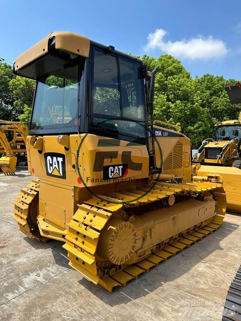 CAT D 5 K ブルドーザー