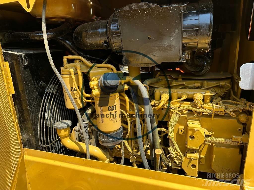 CAT D 5 K ブルドーザー