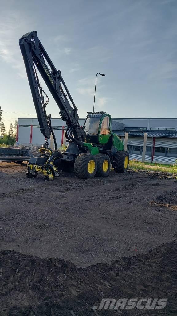 John Deere 1270 E ハーベスター