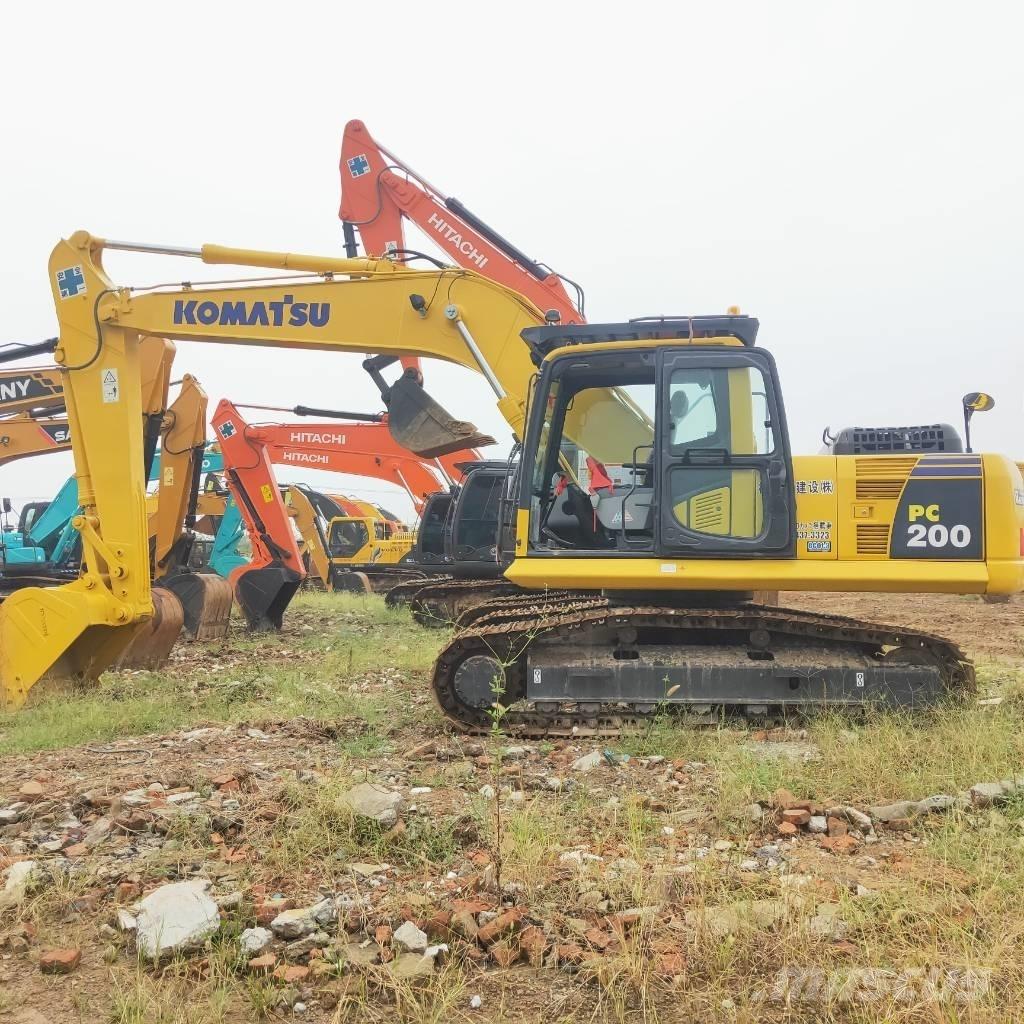Komatsu PC200-8 大型油圧ショベル12t以上（パワーショベル・ユンボ）