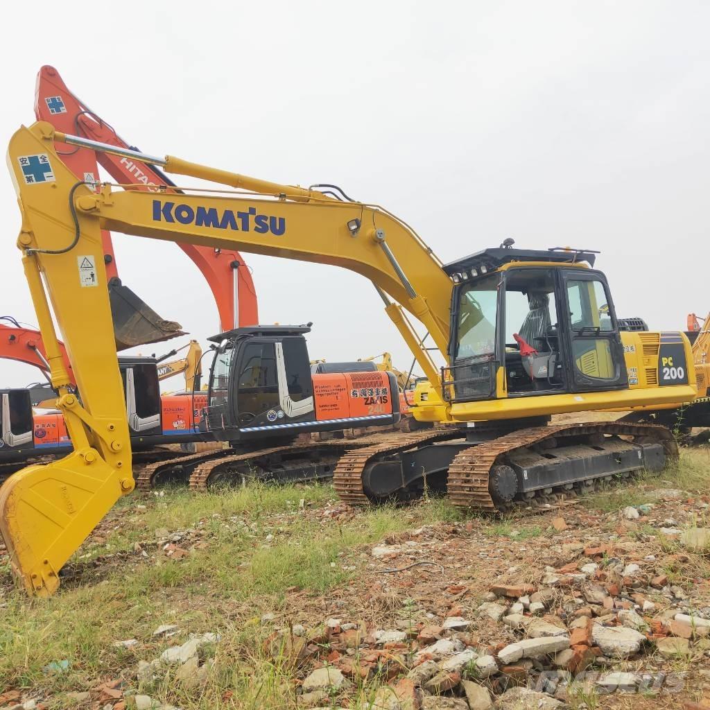 Komatsu PC200-8 大型油圧ショベル12t以上（パワーショベル・ユンボ）