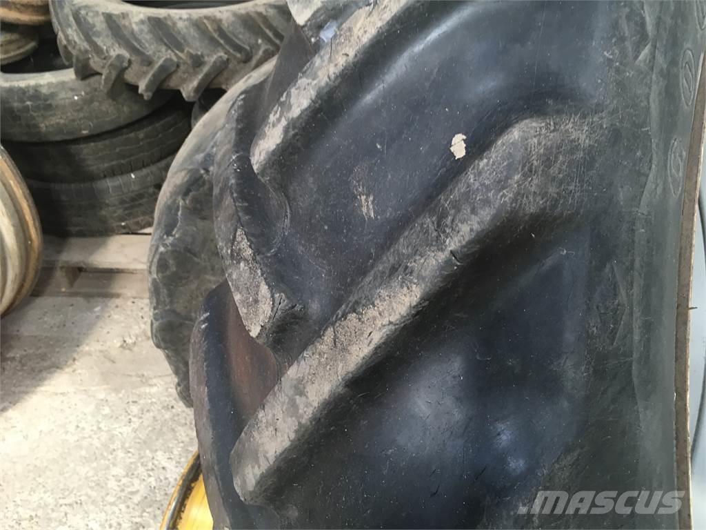  Tvillinghjul タイヤ、ホイル、リム