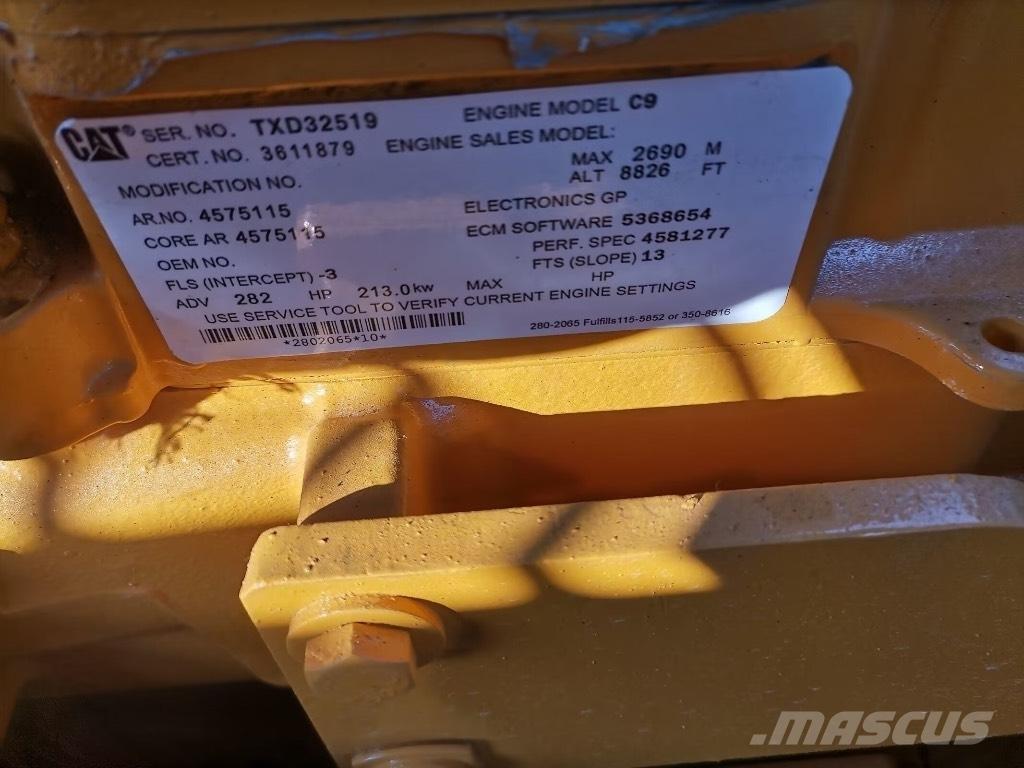 CAT 336 D2 大型油圧ショベル12t以上（パワーショベル・ユンボ）