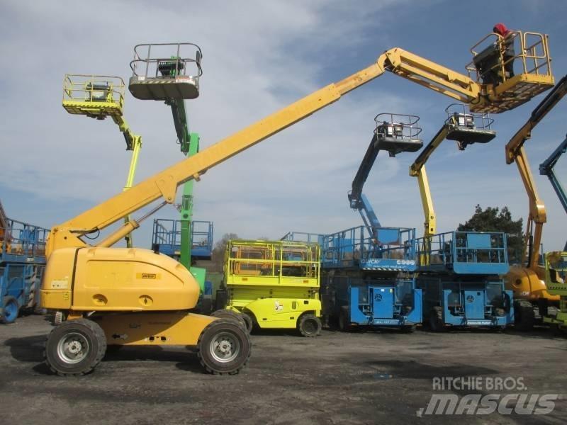 JLG 460 SJ ブームリフト　直伸型